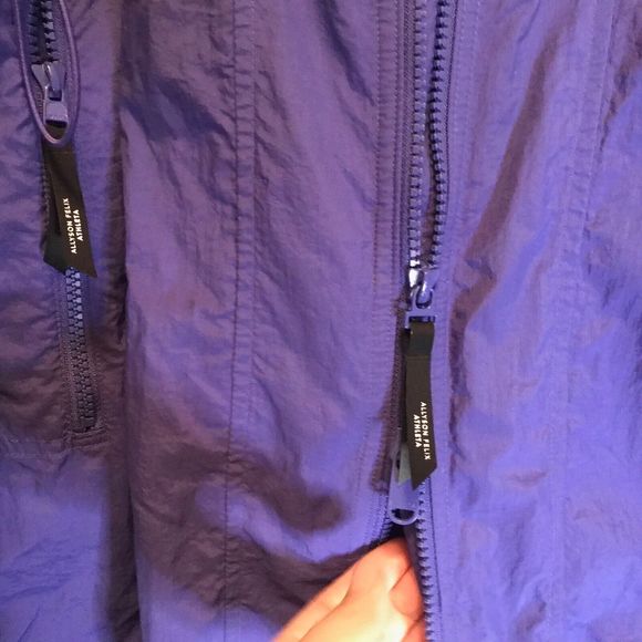 Athleta x Allyson Felix Purple Long Packable Lightweight Windbreaker hood Sz L - Picture 9 of 15